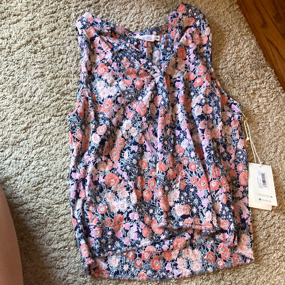 Women’s Flowered Blouse